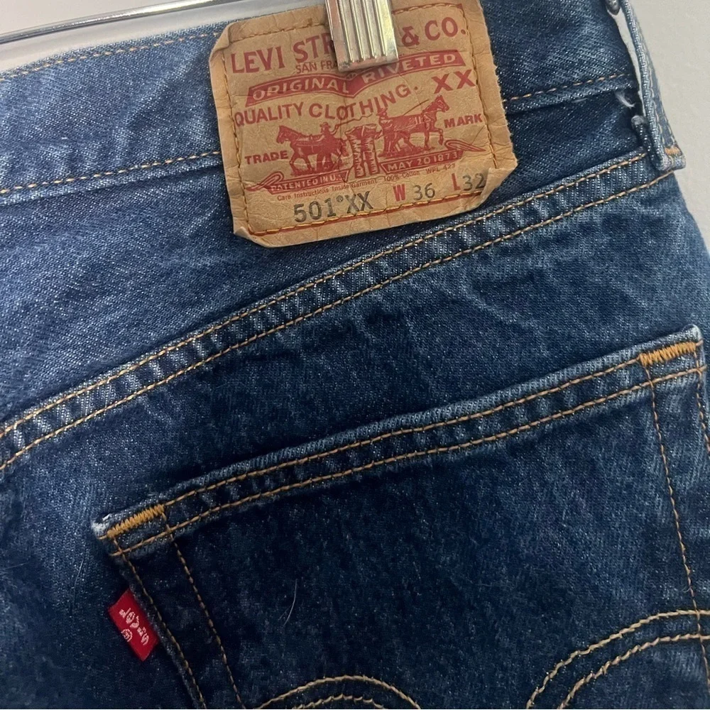 Levi’s 501 XX Dark Wash Straight Leg Button Fly Jeans 36x32